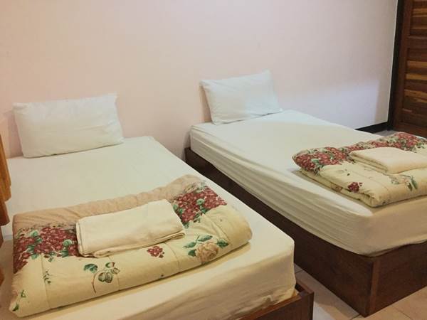 ทัวร์ปาย  เเม่ห้องสอน  30-3 มค 61 ไกด์ นาว ที่พัก พิชชาพร เฮ้าท์