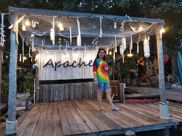 ร้านอาหาร อาปาเช่ เกาะเสม็ด