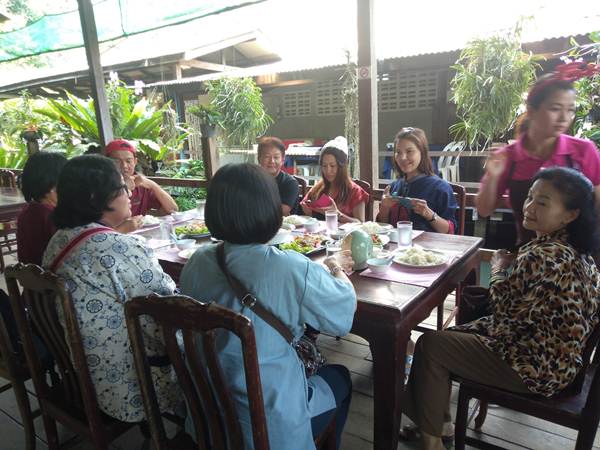 ร้านสายน้ำผึ้ง 29ธค-2มค